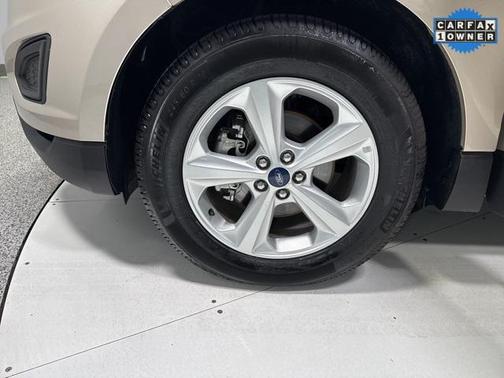 2017 Ford Edge SE
