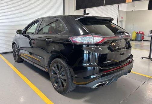 2017 Ford Edge Sport