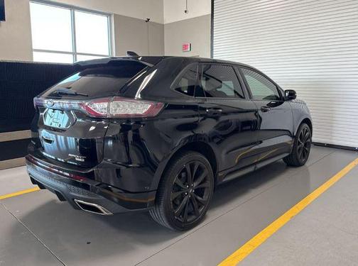 2017 Ford Edge Sport