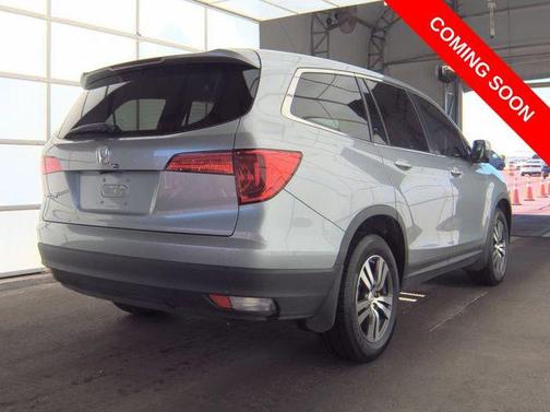 Lunar Silver Metallic 2017 Honda Pilot EX-L