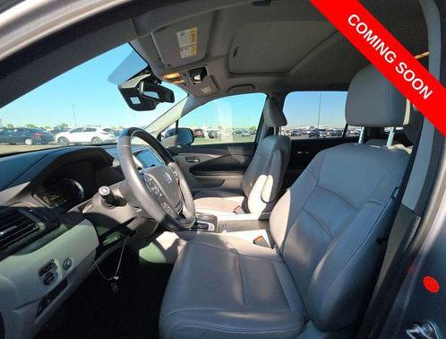 Lunar Silver Metallic 2017 Honda Pilot EX-L