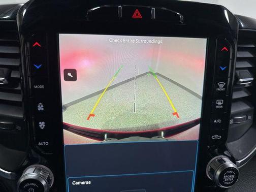 Flame Red Clearcoat 2022 RAM 1500 Laramie