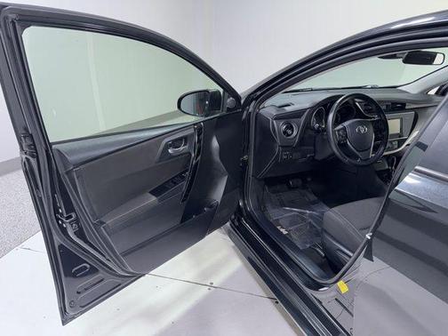 2017 Toyota Corolla iM Base