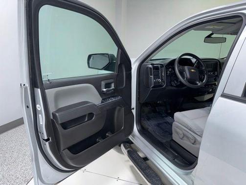 Silver Ice Metallic 2017 Chevrolet Silverado 1500 WT