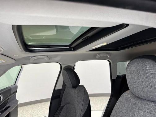 White Silver Metallic 2022 MINI Countryman Cooper S ALL4