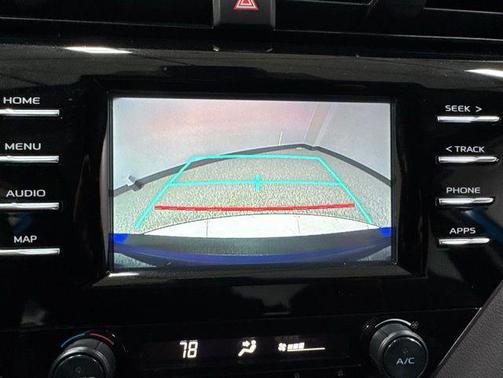 Blue Streak Metallic 2019 Toyota Camry SE