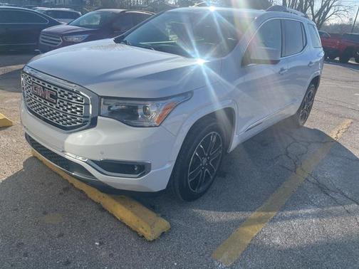 2019 GMC Acadia Denali