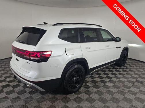 2024 Volkswagen Atlas 2.0T SEL