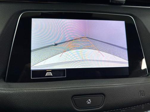 Crystal White Tricoat 2021 Cadillac XT4 Premium Luxury