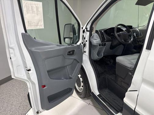 Oxford White 2016 Ford Transit-150 Base