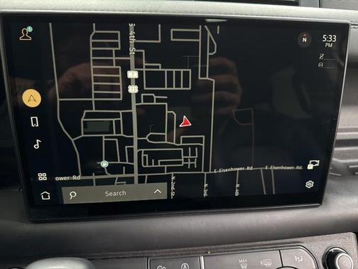 Silicon Silver Premium Metallic 2025 Land Rover Defender 110 P300