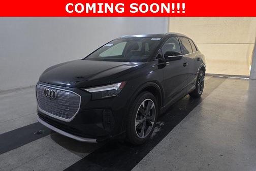 2022 Audi e-tron Premium Plus