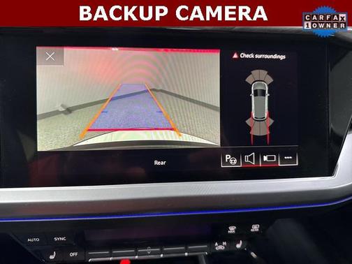 2022 Audi e-tron Premium Plus