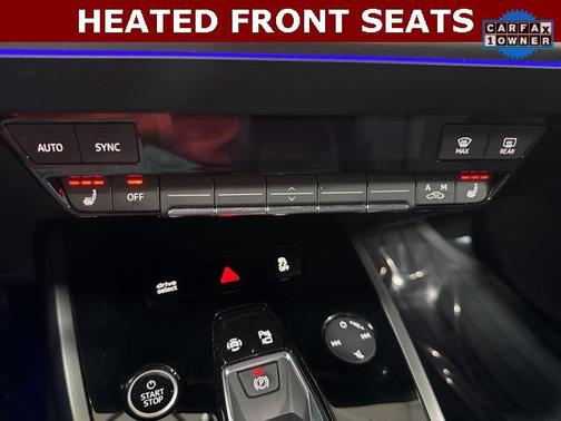 2022 Audi e-tron Premium Plus