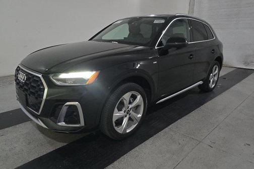 2022 Audi Q5 45 S line Premium Plus