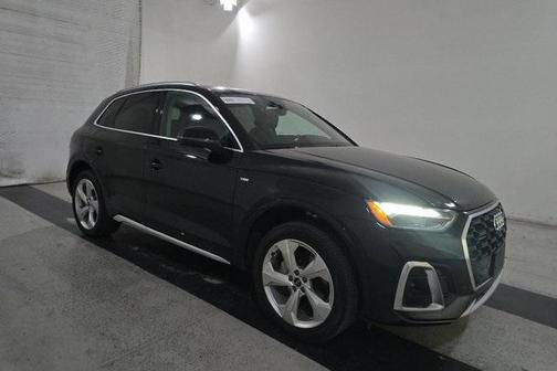 2022 Audi Q5 45 S line Premium Plus