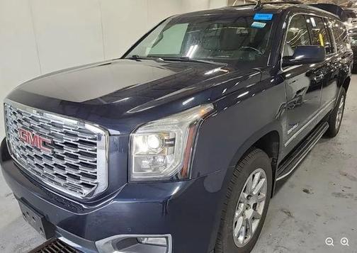 Dark Sapphire Blue Metallic 2019 GMC Yukon XL Denali