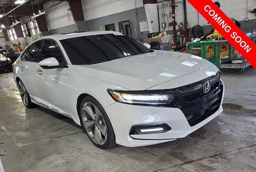 Platinum White Pearl 2018 Honda Accord Touring 2.0T