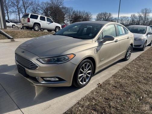 2017 Ford Fusion Energi SE Luxury