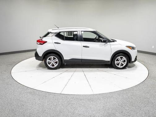 Fresh Powder 2020 Nissan Kicks S