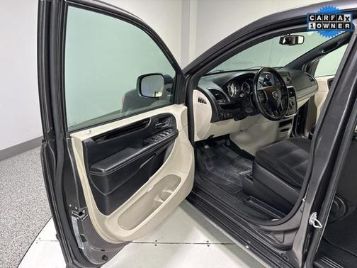 2016 Dodge Grand Caravan AVP/SE