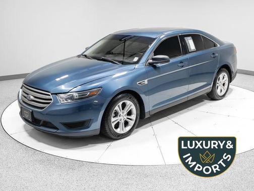 Blue Metallic 2018 Ford Taurus SE