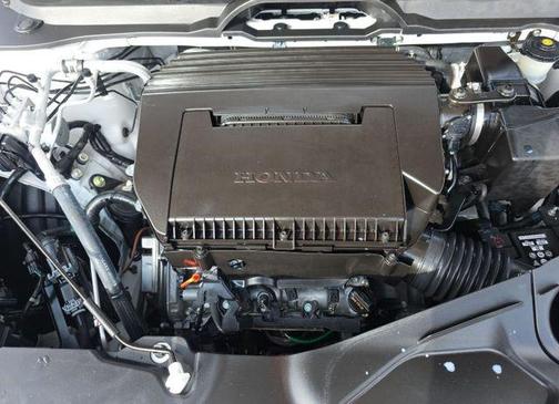 2023 Honda Pilot AWD LX