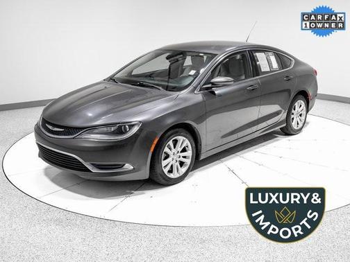 2016 Chrysler 200 Limited