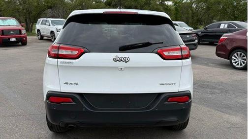 Bright White Clearcoat 2017 Jeep Cherokee Sport