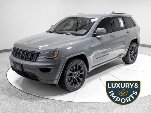 Sting-Gray Clearcoat 2021 Jeep Grand Cherokee Laredo