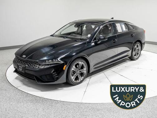 Ebony Black 2021 Kia K5 EX