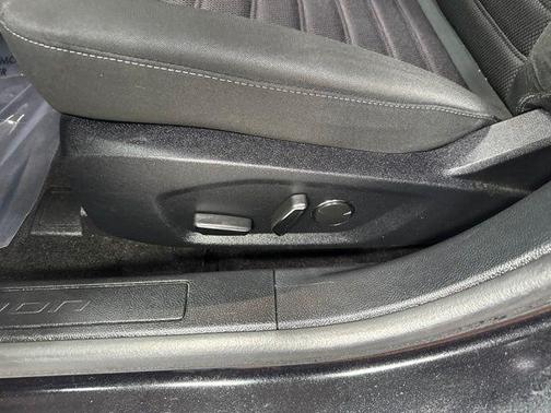 Black Metallic 2020 Ford Fusion Hybrid SE