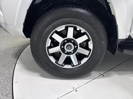 2023 Toyota 4Runner TRD Off Road