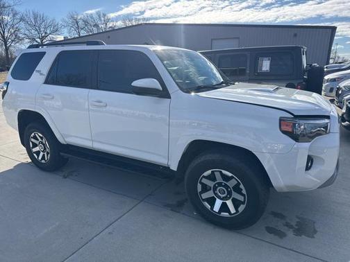 2023 Toyota 4Runner TRD Off Road