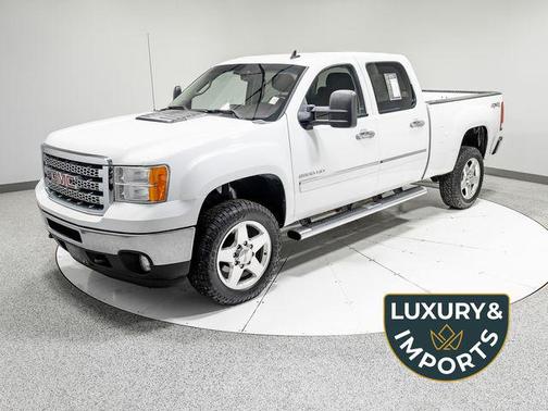 Summit White 2014 GMC Sierra 2500 SLE