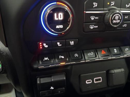 2020 Chevrolet Silverado 1500 High Country