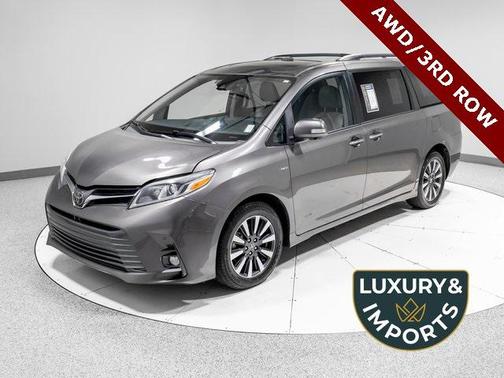 2019 Toyota Sienna Limited Premium