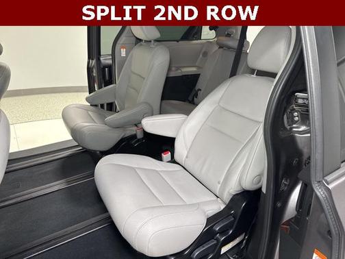 2019 Toyota Sienna Limited Premium
