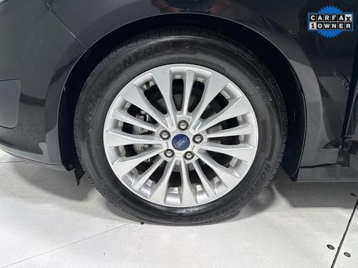 2017 Ford C-Max Hybrid SE