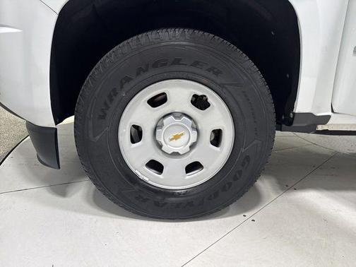 Summit White 2017 Chevrolet Colorado WT