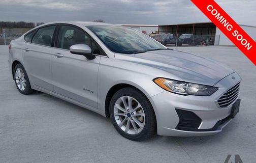 Ingot Silver Metallic 2019 Ford Fusion Hybrid SE