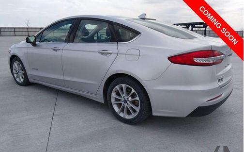 Ingot Silver Metallic 2019 Ford Fusion Hybrid SE