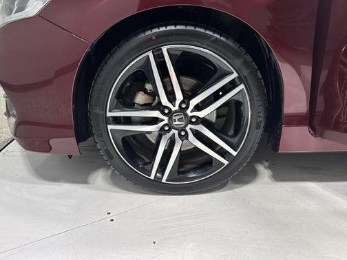 Basque Red Pearl II 2017 Honda Accord Sport