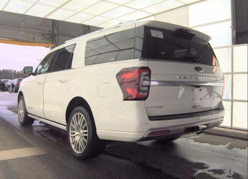 Star White Metallic Tri-Coat 2023 Ford Expedition Max Platinum