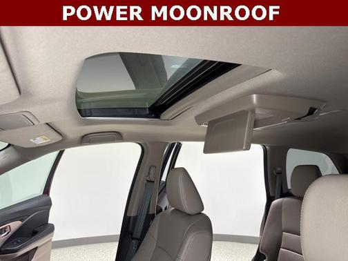 2019 Honda Pilot Touring 8-Passenger