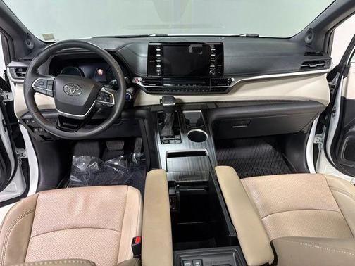White 2022 Toyota Sienna Limited