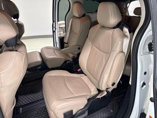 White 2022 Toyota Sienna Limited