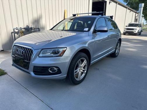 2017 Audi Q5 2.0T Premium Plus