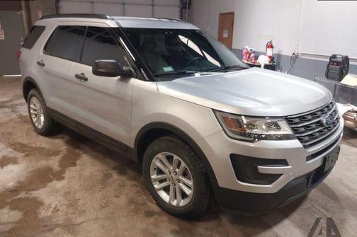 Ingot Silver 2017 Ford Explorer Base