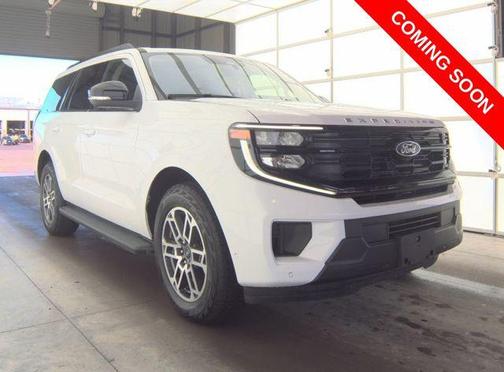 Oxford White 2025 Ford Expedition Active